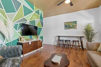 772 W 300 N in Salt Lake City, UT - Building Photo - Building Photo