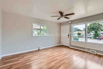 1665 Lima St in Aurora, CO - Building Photo - Building Photo
