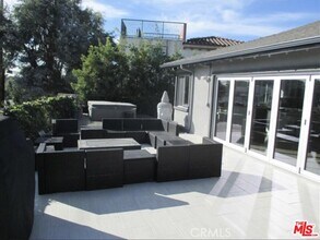 6008 Chariton Ave in Los Angeles, CA - Building Photo - Building Photo