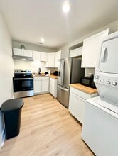 1313 Live Oak St in Savannah, GA - Foto de edificio - Building Photo