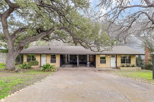 property at 1612 Elmhurst Dr