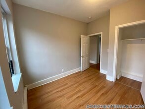 96 Woodledge St in Boston, MA - Building Photo - Building Photo