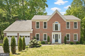 10 Apple Blossom Ct in Stafford, VA - Building Photo - Building Photo
