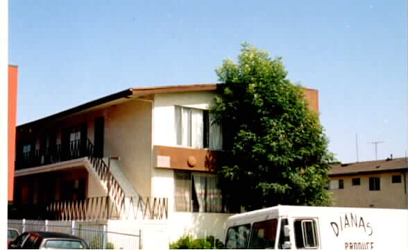 Copa 150 in Los Angeles, CA - Foto de edificio - Building Photo