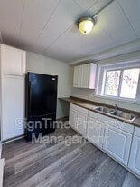 61-69 E Franklin St in Hagerstown, MD - Building Photo