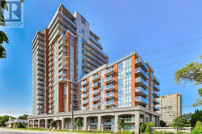 551-551 Maple Ave in Burlington, ON - Building Photo - Building Photo