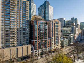 The Grandview in Boston, MA - Foto de edificio - Building Photo