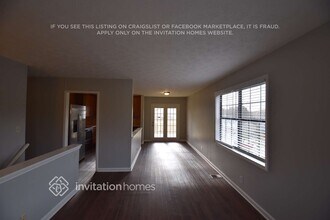 2700 Rockdale Dr in Decatur, GA - Foto de edificio - Building Photo