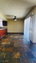 6935 Kepler Dr in Las Vegas, NV - Building Photo - Building Photo