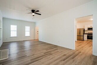 244 Victor Ct in Garner, NC - Foto de edificio - Building Photo