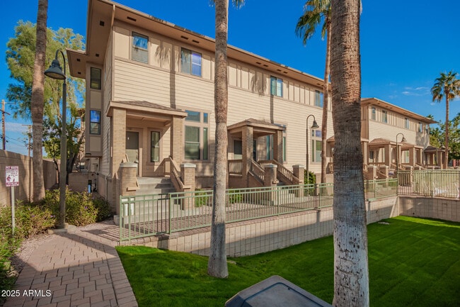 property at 738 S Beck Ave