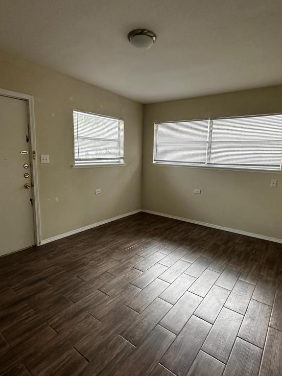 802-C Texas Blvd in Progreso Lakes, TX - Building Photo - Building Photo