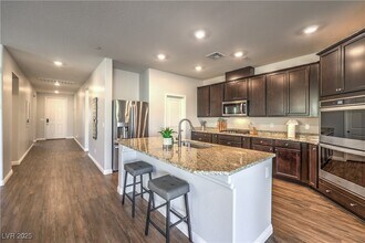 2994 Gramsci Ave in Henderson, NV - Building Photo - Building Photo