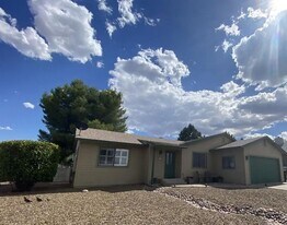 505 W Whipple Dr in Cottonwood, AZ - Building Photo