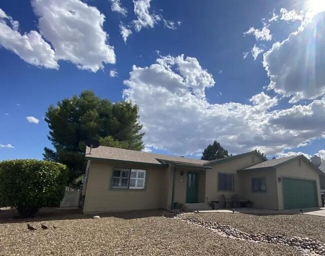 property at 505 W Whipple Dr