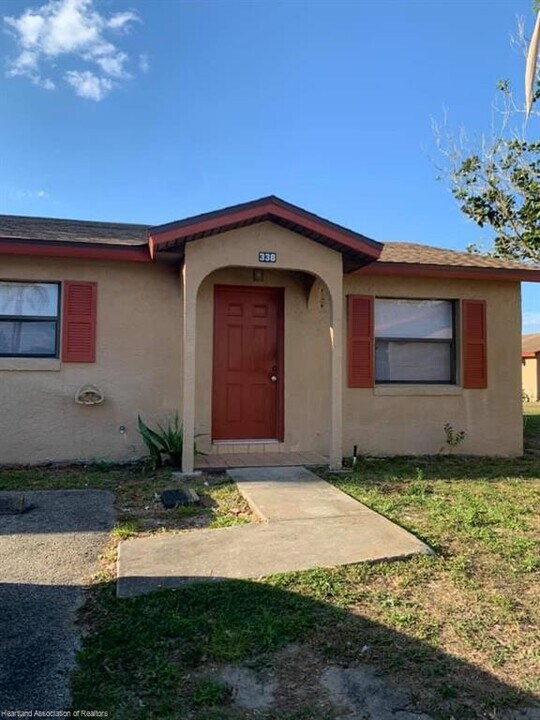 338 Blanco Ct in Avon Park, FL - Building Photo