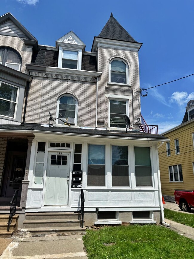 property at 113 N 13th St