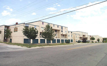 Corona Apartments in Denver, CO - Building Photo - Building Photo