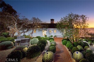 6 Rockledge Rd in Laguna Beach, CA - Building Photo