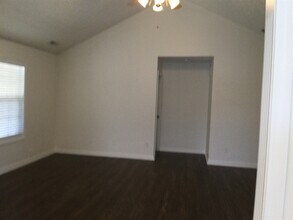 851 Stardust Ct in Franklin, IN - Building Photo - Building Photo