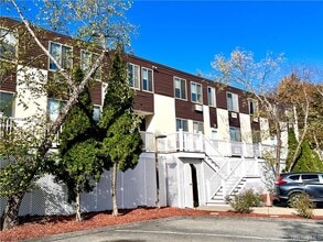 722 US-6 in Mahopac, NY - Building Photo - Building Photo