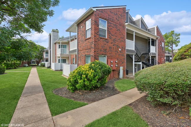 The Nova Apartments in Memphis, TN - Foto de edificio - Building Photo