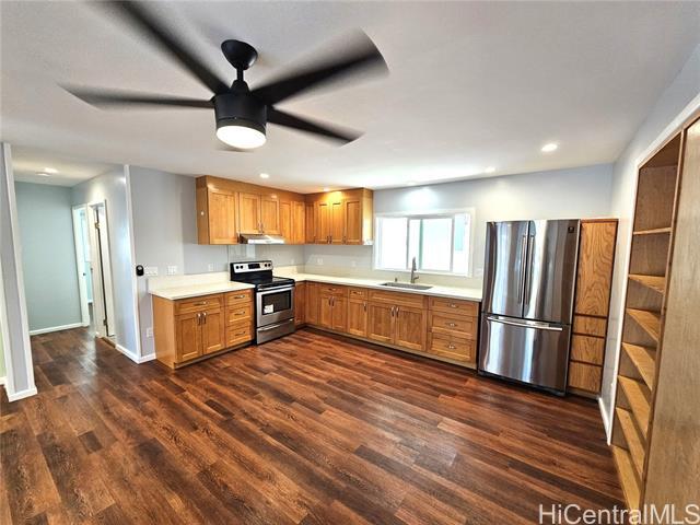 3754 Likini St in Honolulu, HI - Building Photo - Building Photo