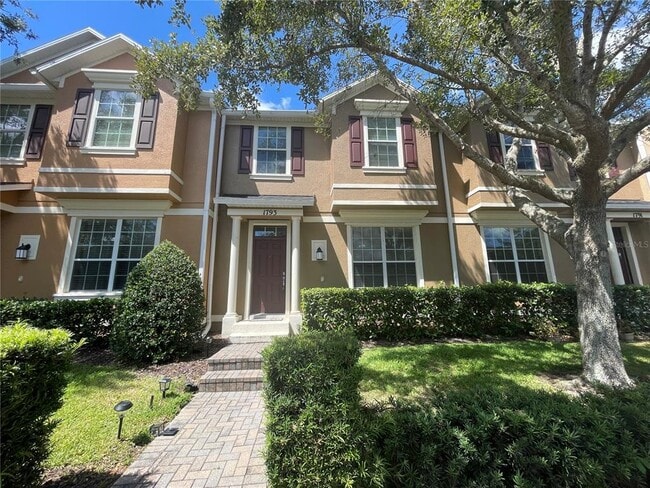1793 Grand Rue Dr