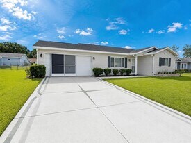 17343 SE 98th Cir in the Villages, FL - Building Photo