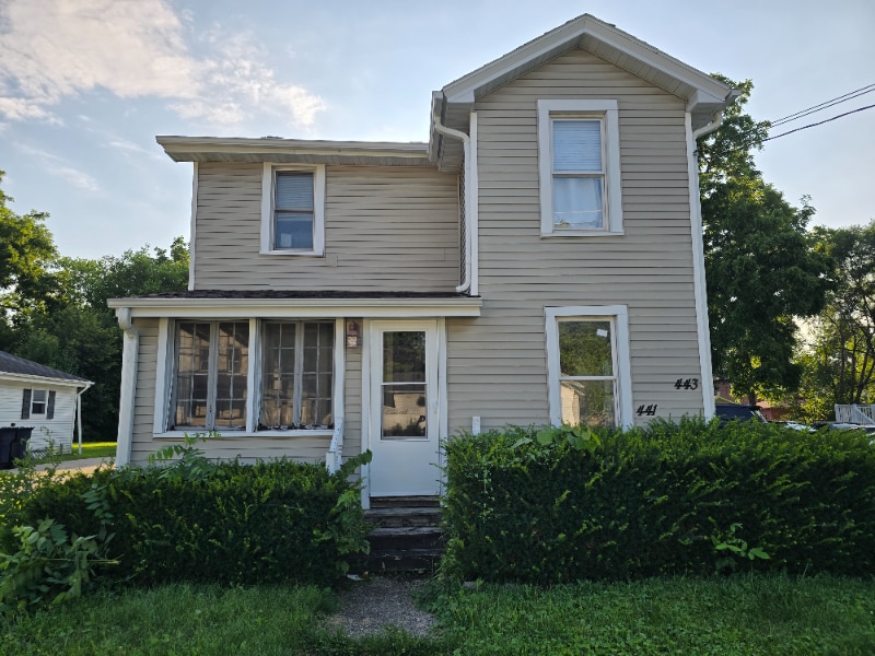 441 N Pearl St in Janesville, WI - Building Photo