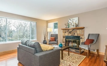 9709 6th Ave NW in Seattle, WA - Building Photo - Building Photo