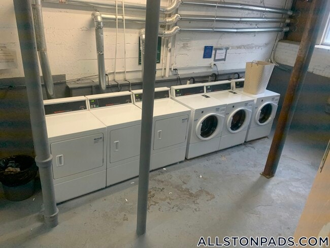 28 Quint Ave in Boston, MA - Building Photo - Building Photo