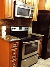 2824 Winding Ln in Antioch, CA - Foto de edificio - Building Photo
