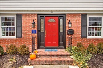 11 Elmcroft Ave in Providence, RI - Building Photo - Building Photo