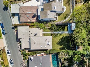 15470 Longbow Dr in Los Angeles, CA - Building Photo - Building Photo