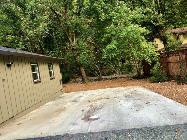 3180 Calistoga Rd in Santa Rosa, CA - Building Photo - Building Photo