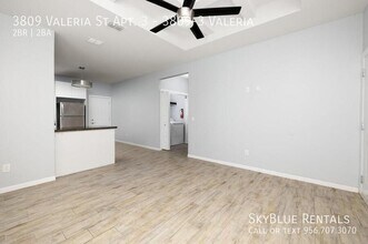 3809 Valeria St in Edinburg, TX - Building Photo - Building Photo