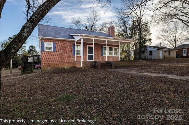 property at 1420 Amhurst St