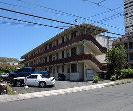 1644 Liholiho St in Honolulu, HI - Building Photo - Building Photo