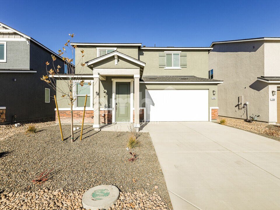 2364 Devin Ave in Carson City, NV - Building Photo