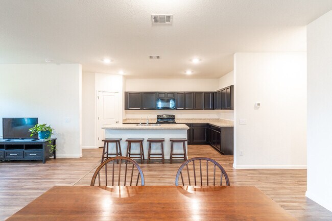 278 Shiro Dr in Niederwald, TX - Building Photo - Building Photo