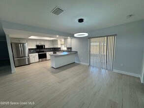 1320 Woodingham Dr in Rockledge, FL - Building Photo - Building Photo