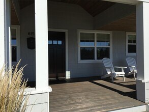 615 Rice St E in Wayzata, MN - Building Photo - Building Photo