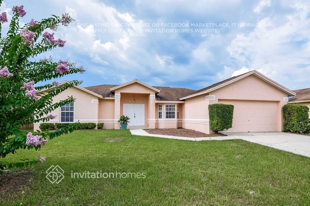 7213 Summit Pl in Winter Haven, FL - Building Photo