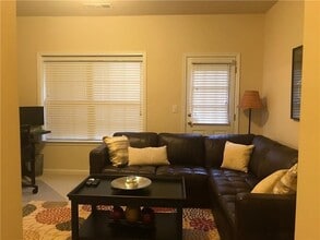 599 Kandell Cove in Atlanta, GA - Building Photo - Building Photo