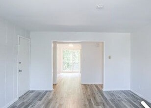 100 Marlene Ct in Wauconda, IL - Building Photo - Building Photo