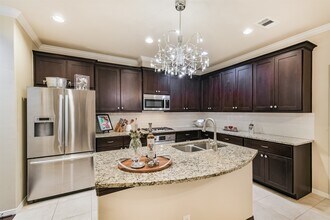 5228 Darling St in Houston, TX - Building Photo - Building Photo