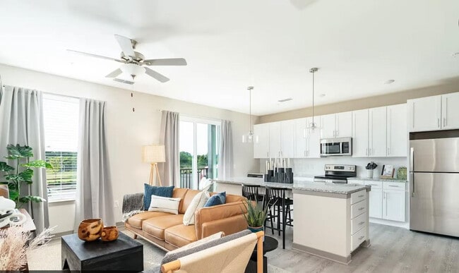 property at 1607 Centennial Park Blvd