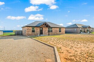 4008 East F M 1729 in Lubbock, TX - Building Photo