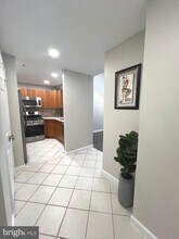 12020 Taliesin Pl in Reston, VA - Building Photo - Building Photo